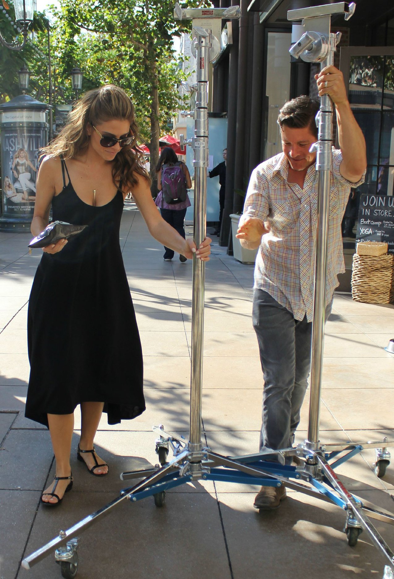 Maria Menounos  At LA Piazza at the Grove in LA 24.09.12 