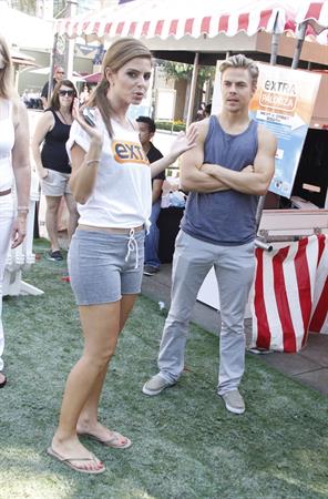 Maria Menounos - At The Grove for Extra Palooza in Los Angeles Sept 10, 2012