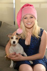 Megan Hilty Ready For Christmas Photoshoot in New York December 21, 2012