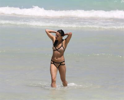 Michelle Rodriguez enjoying the sun at Miami Beach April 26-2013 