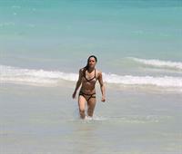 Michelle Rodriguez enjoying the sun at Miami Beach April 26-2013 