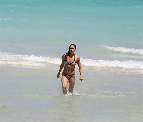 Michelle Rodriguez enjoying the sun at Miami Beach April 26-2013 