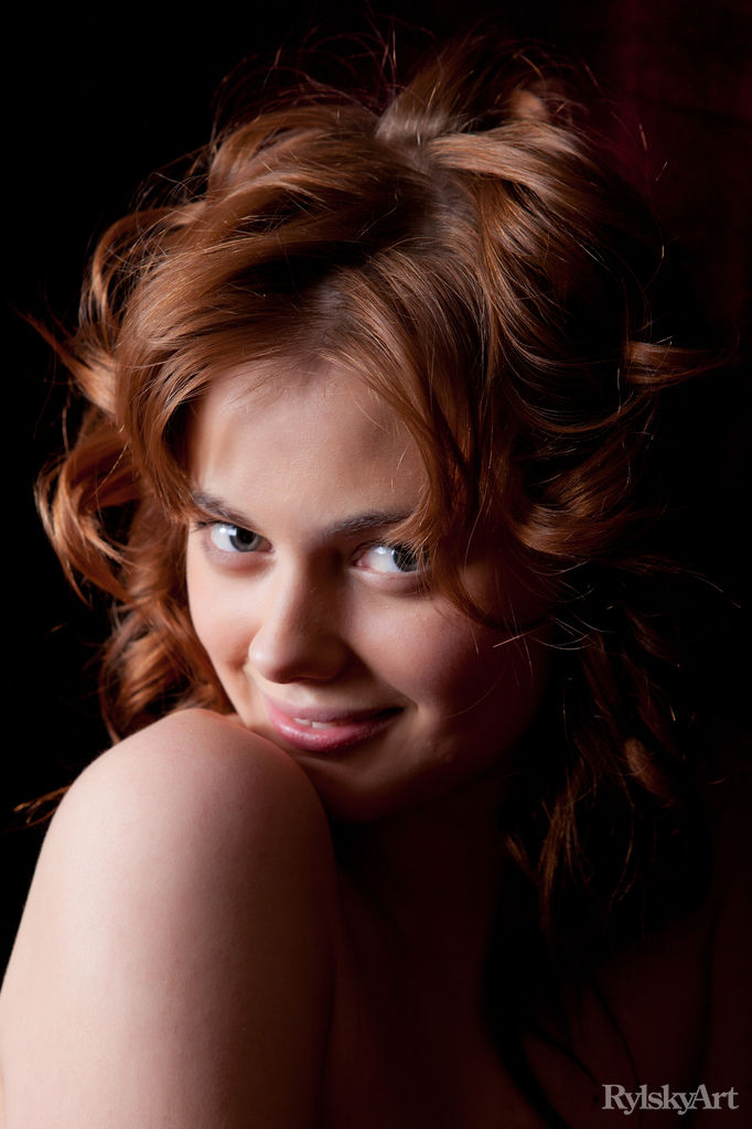 Amy in  Bordeau  for Rylsky Art