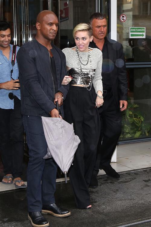 Miley Cyrus Pictures Miley Cyrus in Paris 9/9/13