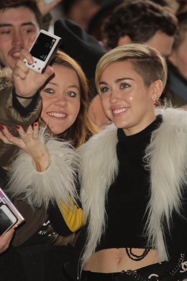 Miley Cyrus – BBC Radio 1 arrival in London 11/12/13  