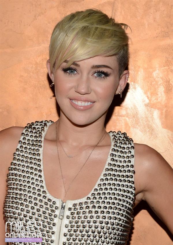Miley Cyrus City Of Hope Gala Los Angeles (10/10/12) 