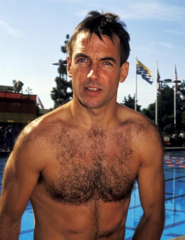 Mark Harmon