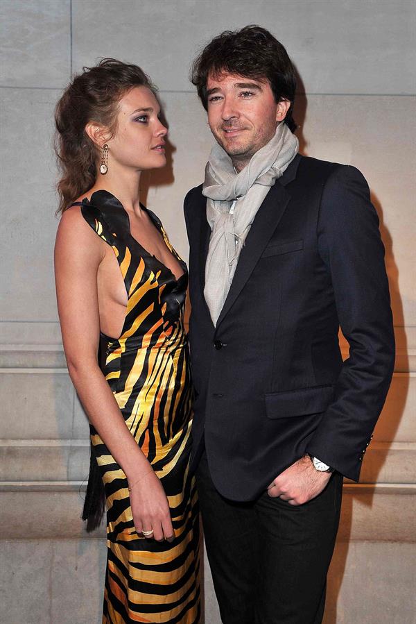 Natalia Vodianova 'Louis Vuitton - Marc Jacobs: The Exhibition' - Paris Fashion Week (March 7, 2012) 