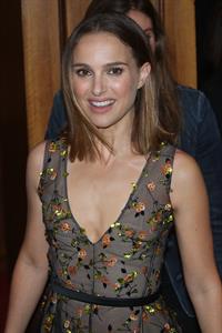 Natalie Portman  Thor: The Dark World  Premiere in Paris 10/23/2013 