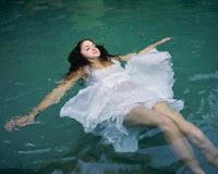 Nikki Reed nice & wet 2005 Elle Girl photoshoot by Gail Albert Halaban 