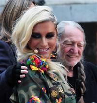 Kesha Performs on the Today Show in New York City (November 20, 2012) 