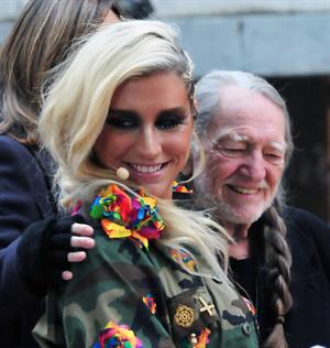Kesha Performs on the Today Show in New York City (November 20, 2012) 