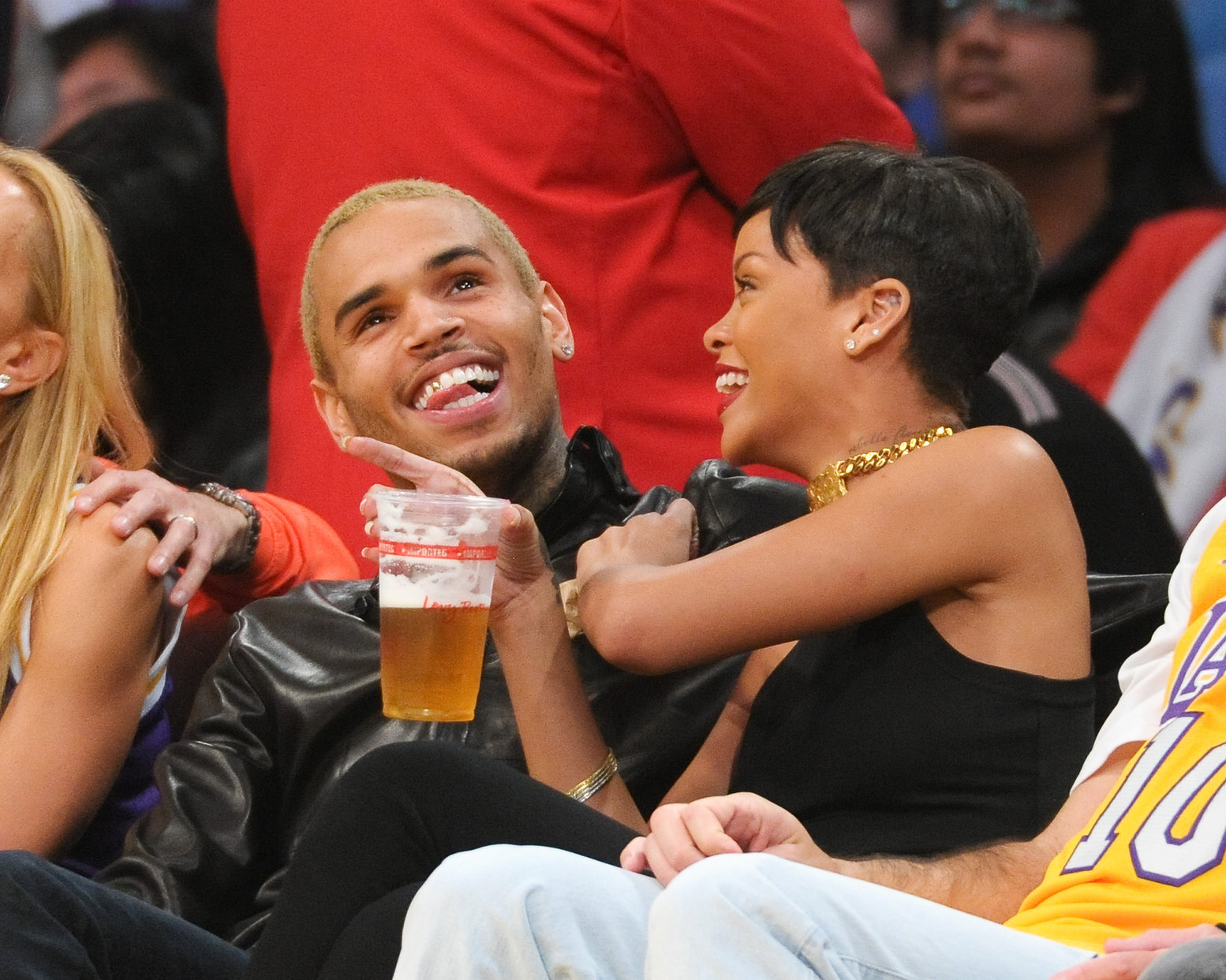 Rihanna New York Knicks vs Los Angeles Lakers in Los Angeles on December 25, 2012