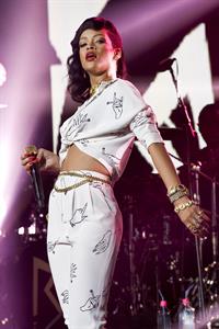 Rihanna Performing during 777 Tour in London, England (November 19, 2012) 