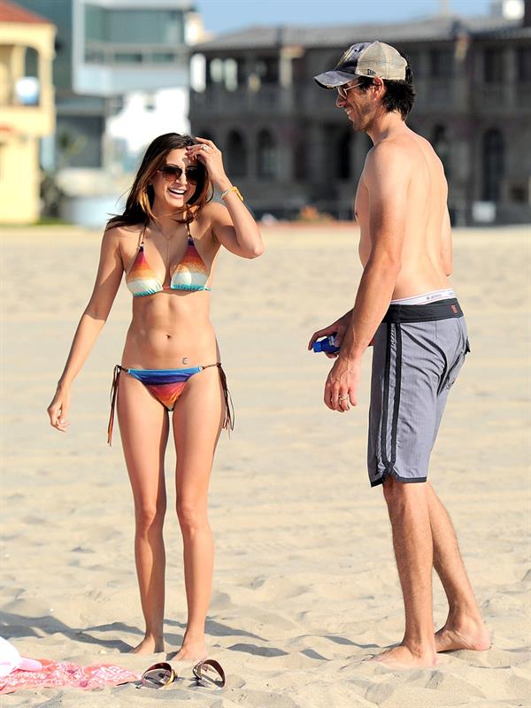 Noureen DeWulf bikini candids at Redondo Beach 10/8/12 