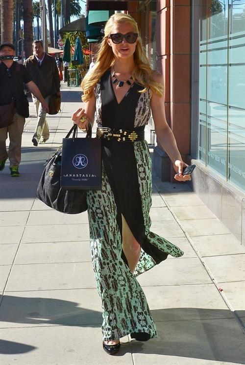Paris Hilton stops by Anastasia Spa in Beverly Hills, California April 10, 2013 