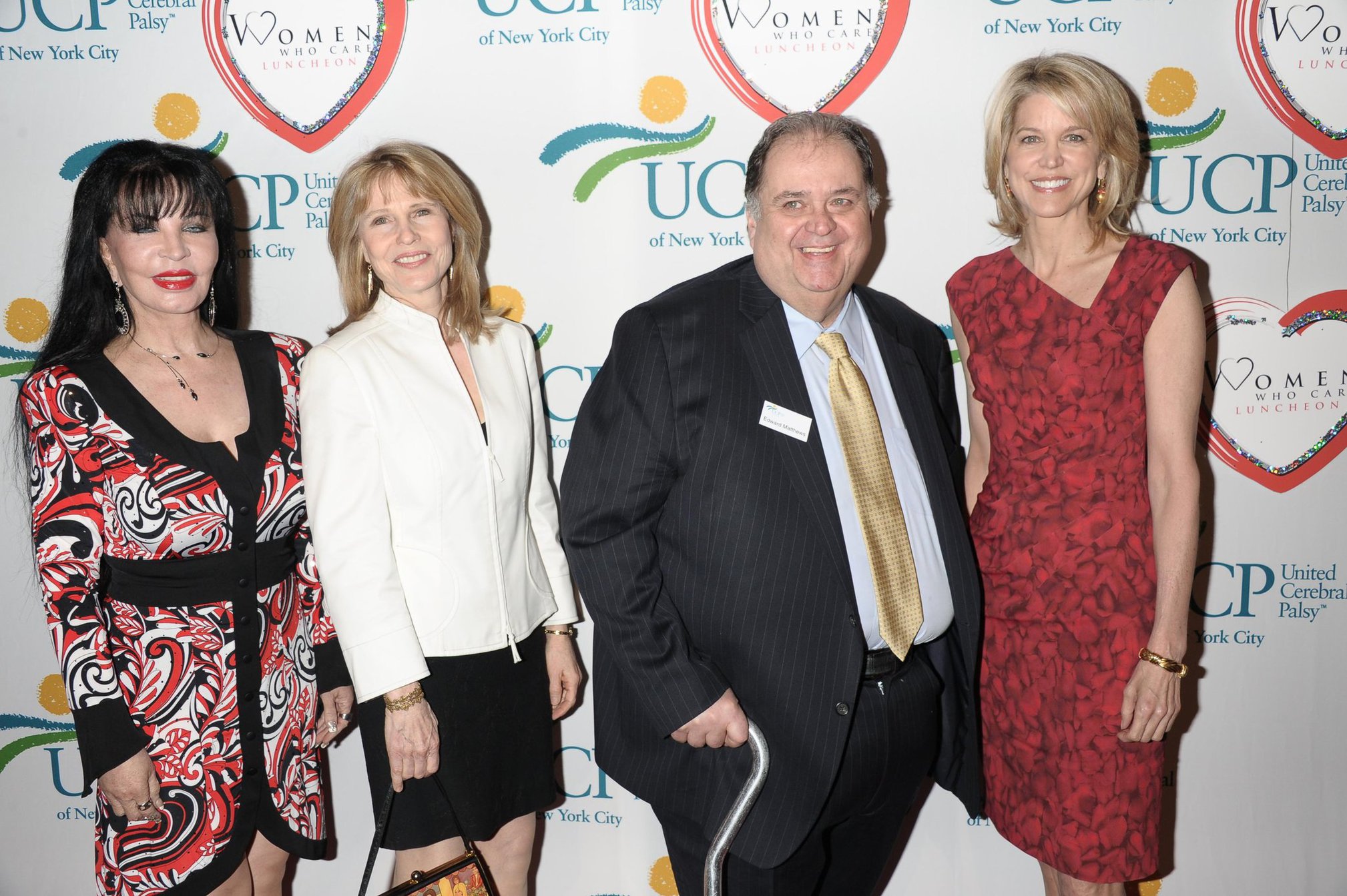 Paula Zahn Attends The 10th Annual Women Who Care Luncheon - NYC - May 5, 2012 