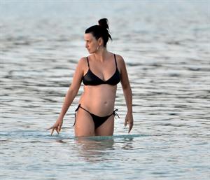 Penelope Cruz holidaying in Barbados 3/13/13  