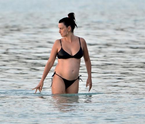Penelope Cruz holidaying in Barbados 3/13/13  