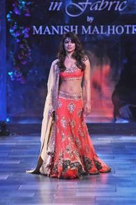 Priyanka Chopra Mijwan Welfare Society Fashion Show at the Grand Hyatt in Mumbai on September 3, 2012 
