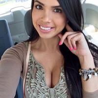 Franchesca del Carpio taking a selfie