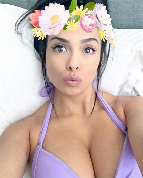 Franchesca del Carpio in a bikini taking a selfie