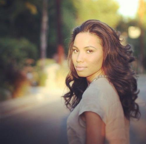 Jurnee Smollett-Bell