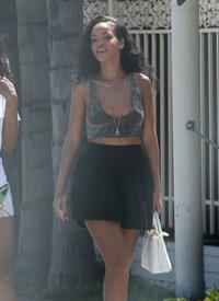Rihanna - Shopping in West Hollywood - 24.8.2012