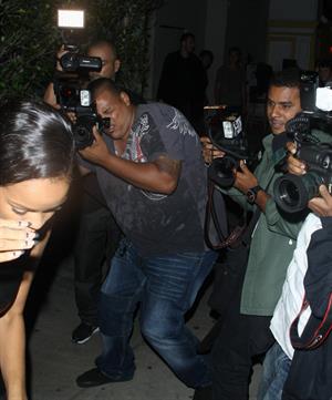 Rihanna - Leaves il Ristorante di Giorgio Baldi in Santa Monica 23.8.2012