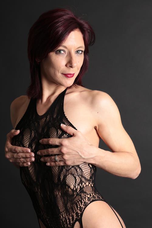 Morgane Dell in lingerie