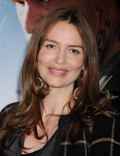 Saffron Burrows  Elysium  Los Angeles Premiere - Westwood, Aug. 7, 2013 