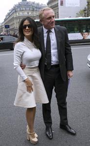 Salma Hayek at the Stella McCartney fashion show at Paris Fashion Week - Sep. 30, 2013 