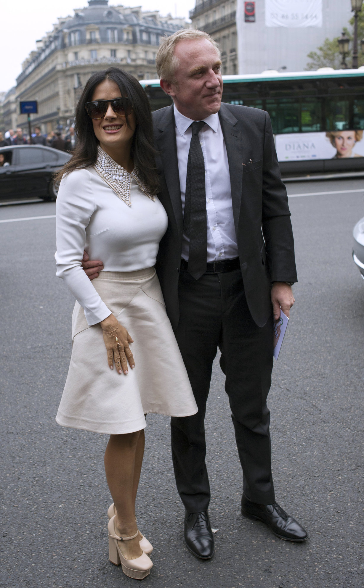 Salma Hayek at the Stella McCartney fashion show at Paris Fashion Week - Sep. 30, 2013 