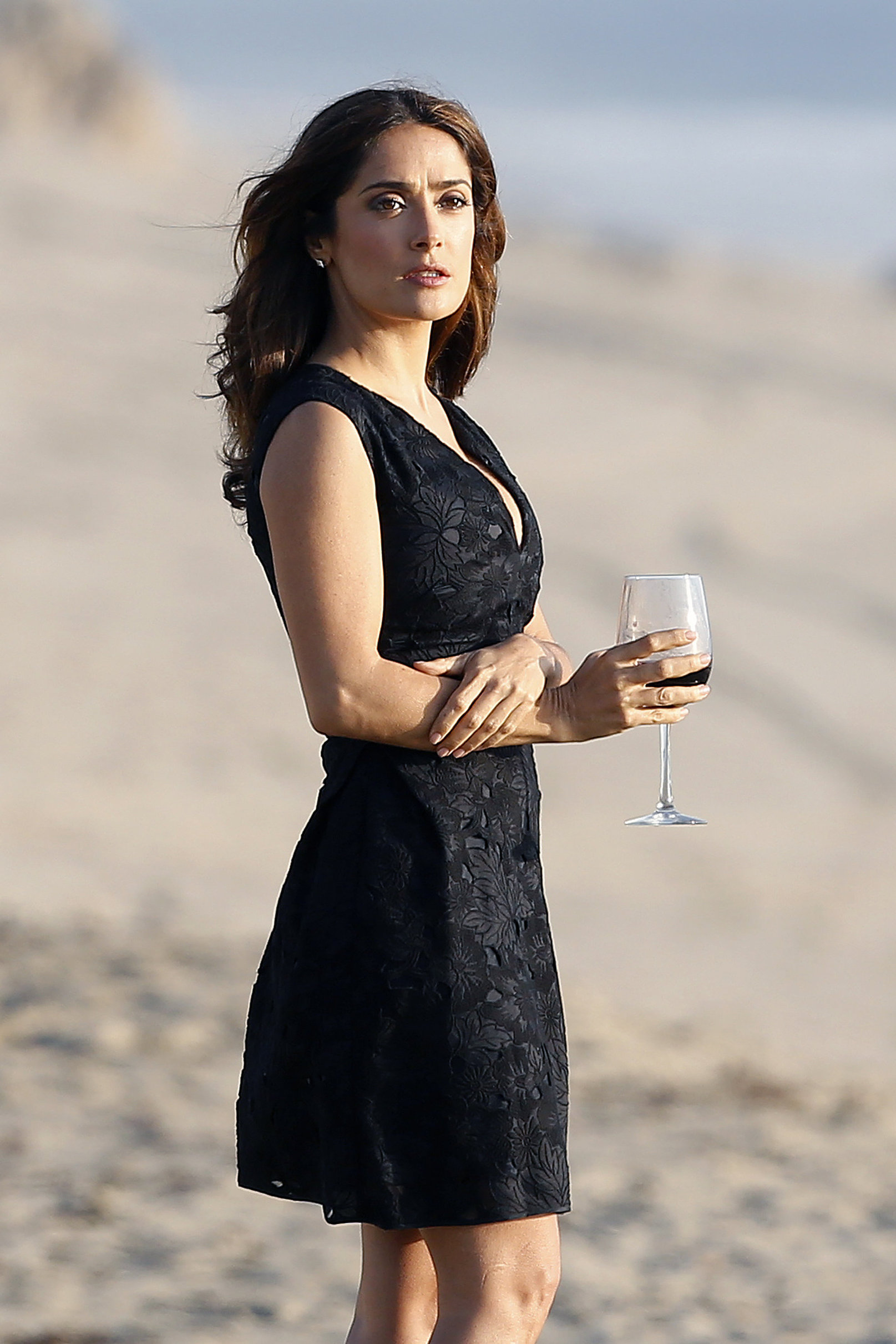Salma Hayek on the “How to Make Love Like an Englishman” set candids in Los Angeles, November 4, 2013 