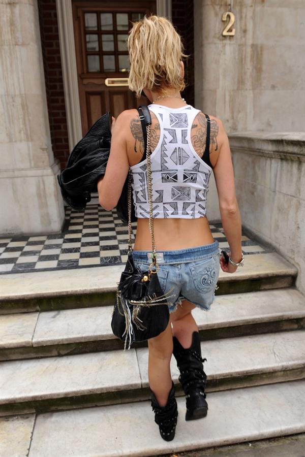 Sarah Harding walking in London on July 12, 2012