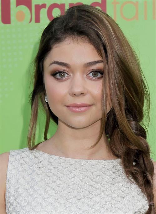 Sarah Hyland Skip1.org's  Skip And Donate  Gala Event -West Hollywood, Apr. 6, 2013 