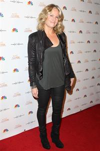 Sherry Stringfield Raising The Bar To End Parkinson's (Dec 5, 2012) 