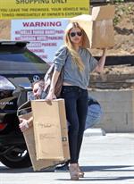Sophie Monk - UPS Store in West Hollywood - August 28, 2012