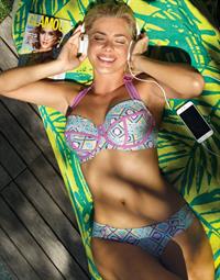 Katja Zwara in lingerie