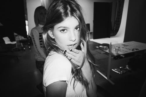 Camila Morrone taking a selfie