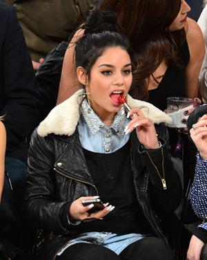 Vanessa Hudgens at Dallas Mavericks vs New York Knicks Game 9/11/12 