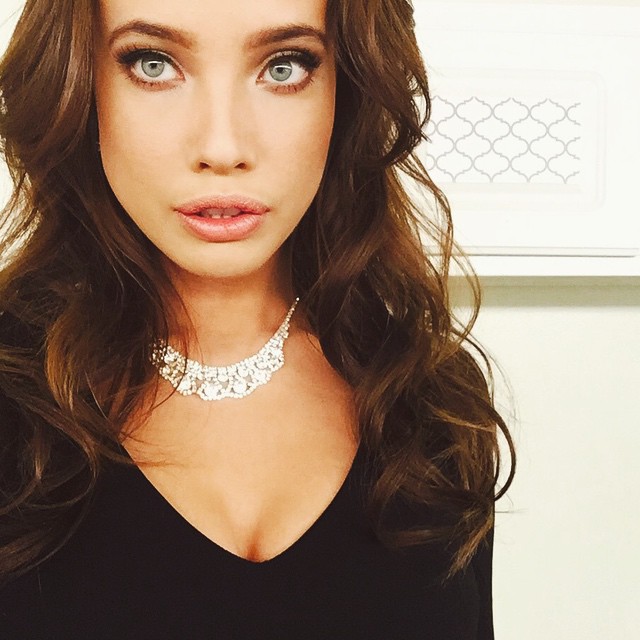 Stephanie Corneliussen taking a selfie