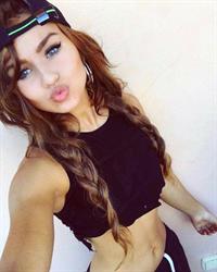 Rosie Mac taking a selfie