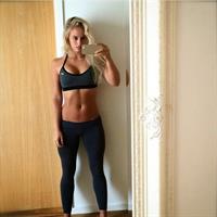 Anna Nyström taking a selfie