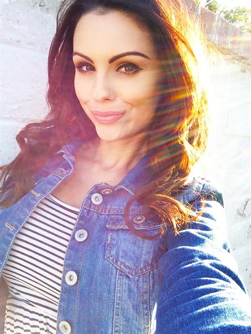 Krystle Lina taking a selfie