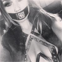 Nicole Mejia taking a selfie