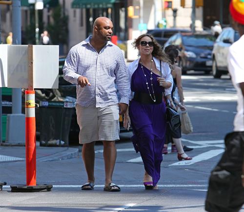 Mariah Carey strolls around New York City August 25, 2014