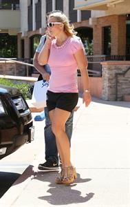 Britney Spears at Wildflour Bakery and Cafe in Agoura, California on August 26, 2014