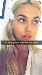 Hanna Edwinson Selfie Pictures Hanna Edwinson taking a selfie