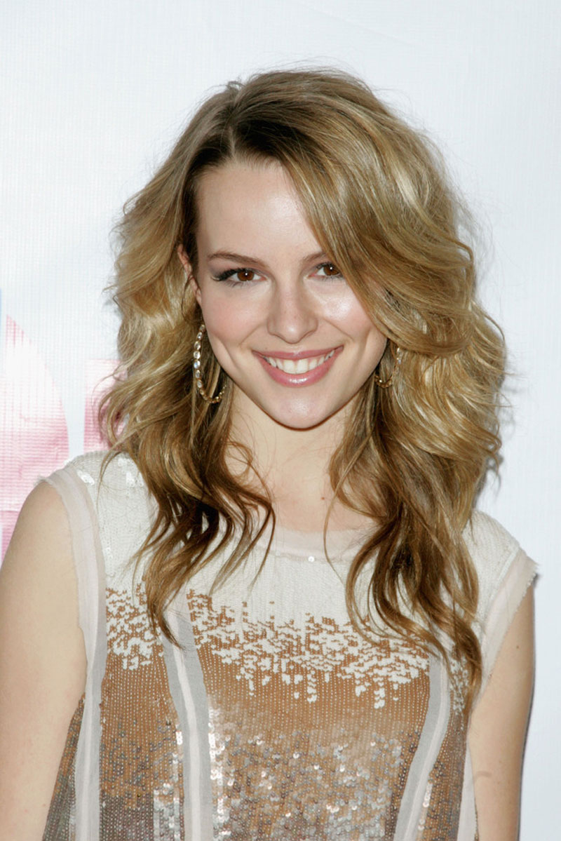 Bridgit Mendler